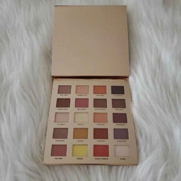 Iconic London Sunset To Sunrise Eyeshadow Palette - Picture 1 of 3